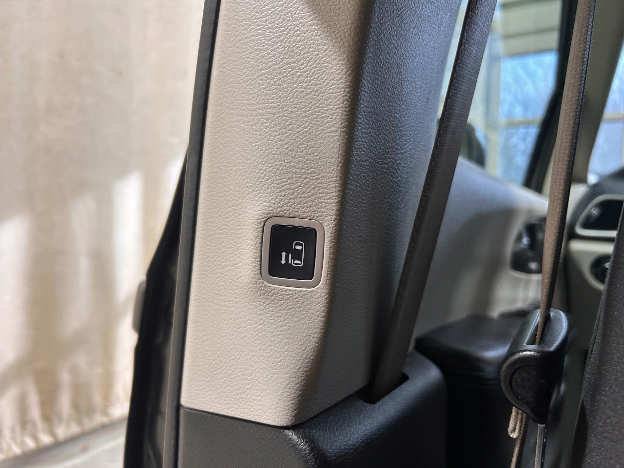 Chrysler Pacifica Touring FWD 2021