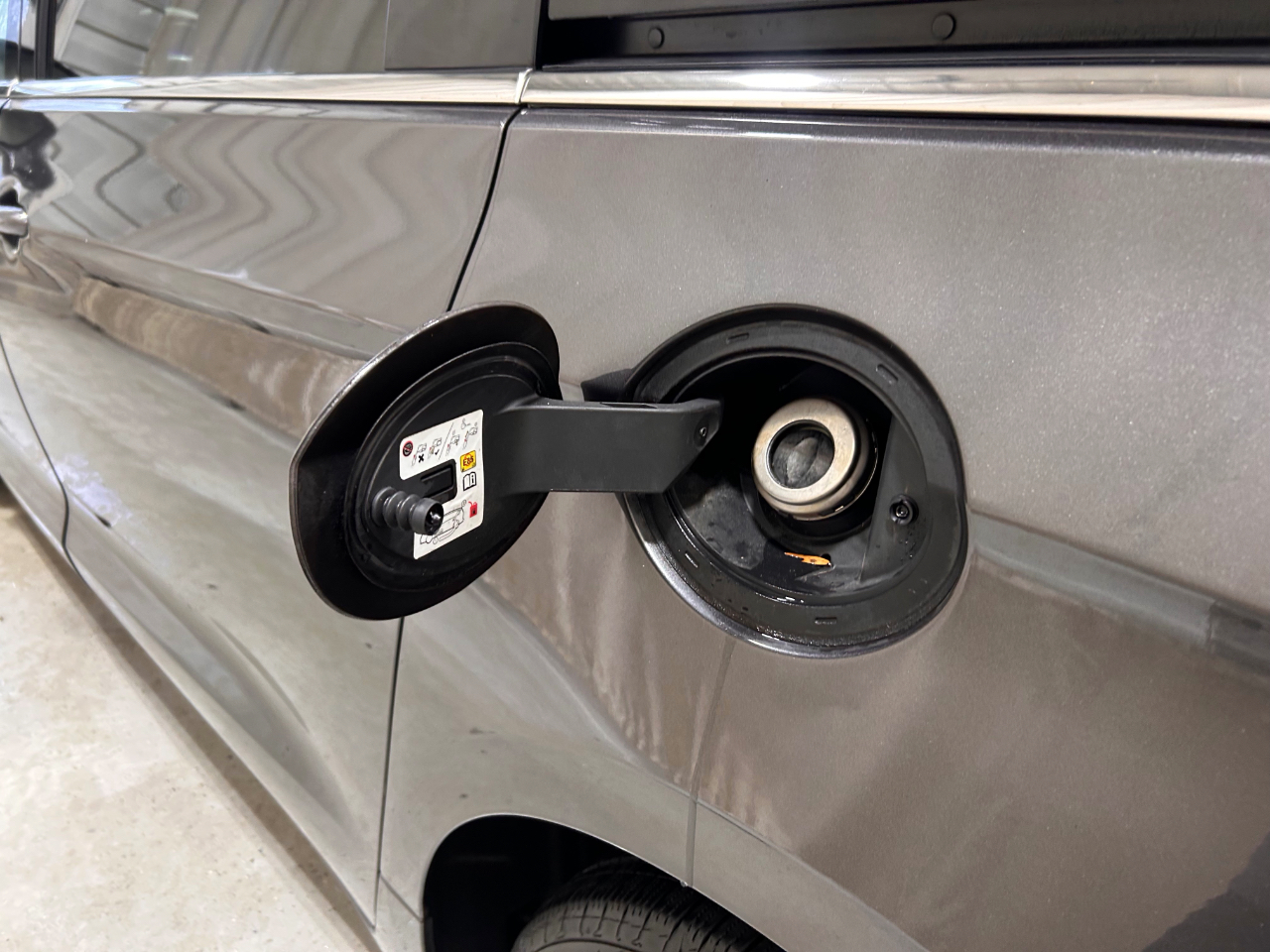 Chrysler Pacifica Touring FWD 2021