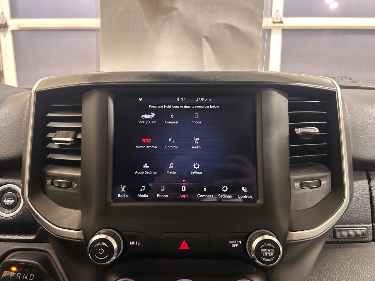 RAM 1500 Big Horn 4x4 Quad Cab 6'4" Box 2020