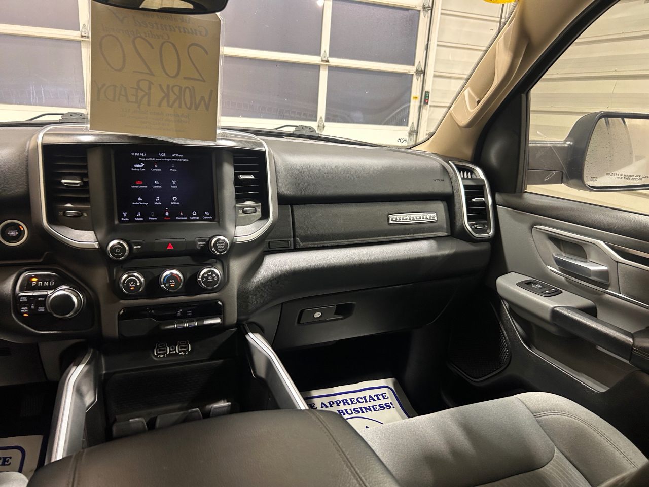 RAM 1500 Big Horn 4x4 Quad Cab 6'4" Box 2020