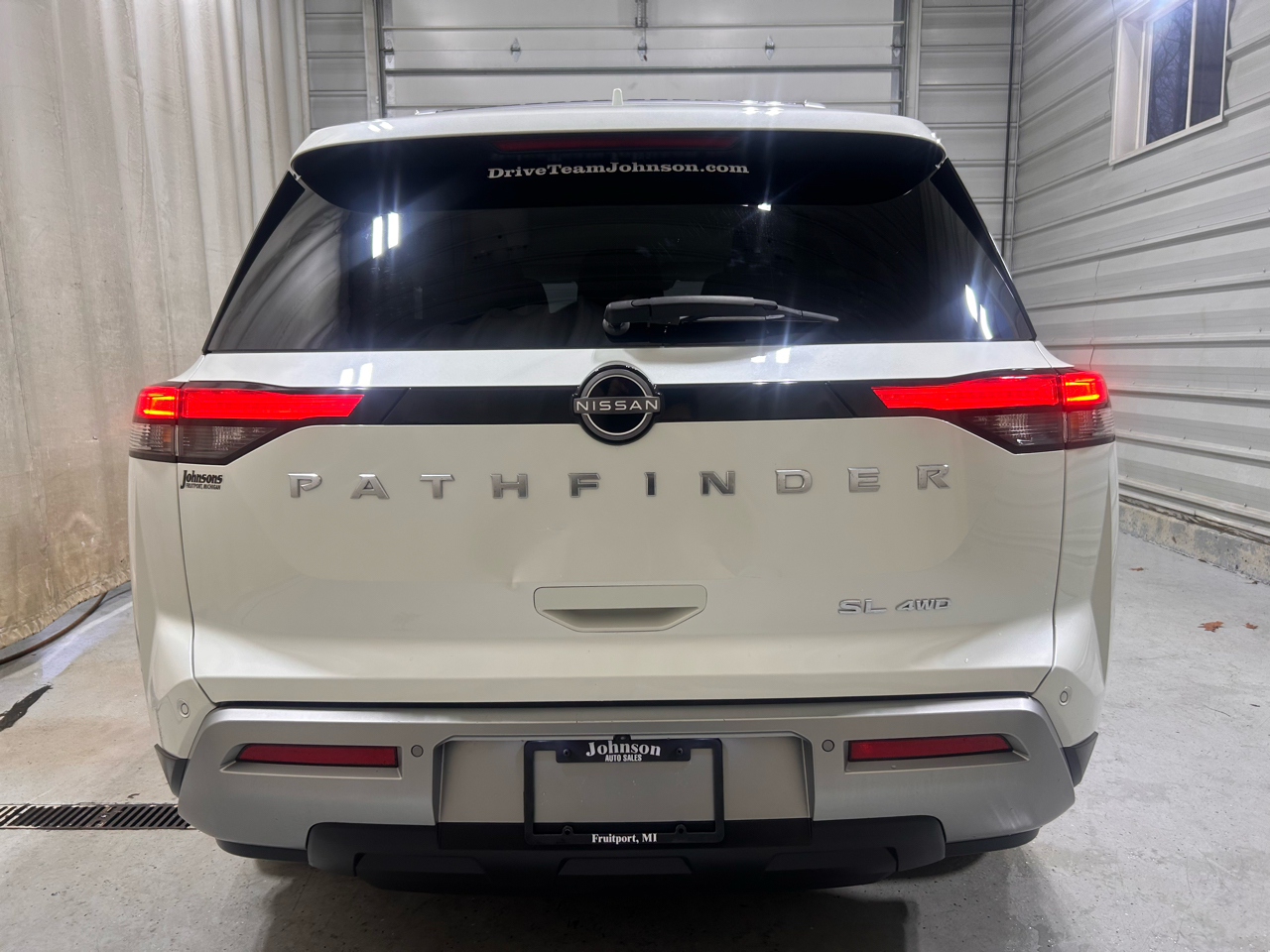 Nissan Pathfinder SL 4WD 2023