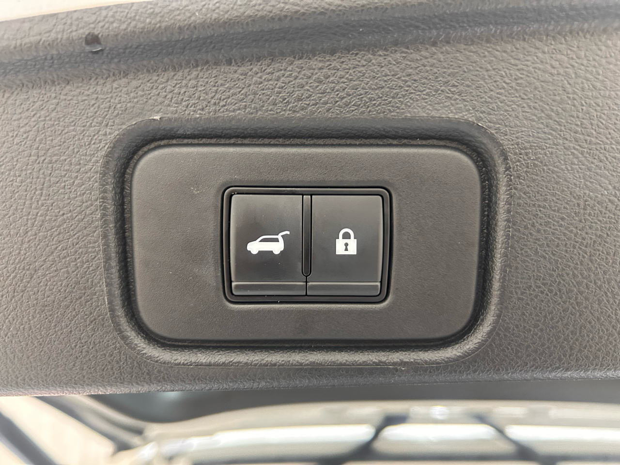 Nissan Pathfinder SL 4WD 2023