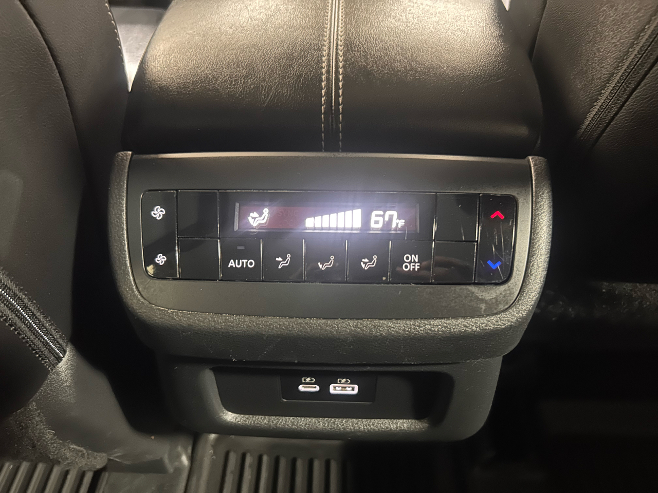 Nissan Pathfinder SL 4WD 2023