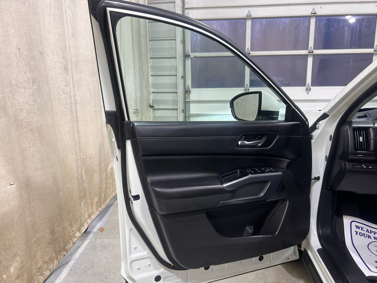 Nissan Pathfinder SL 4WD 2023