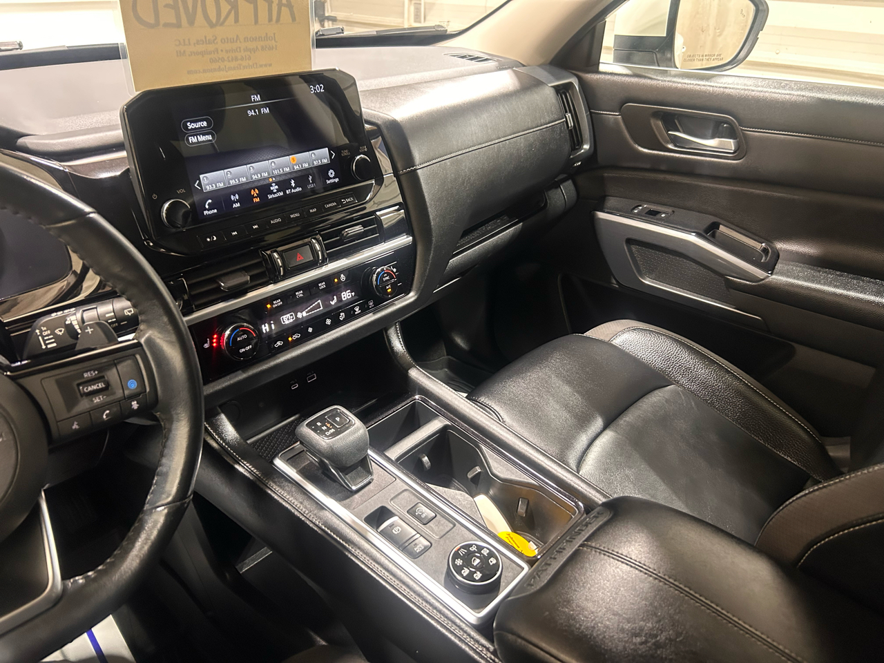 Nissan Pathfinder SL 4WD 2023