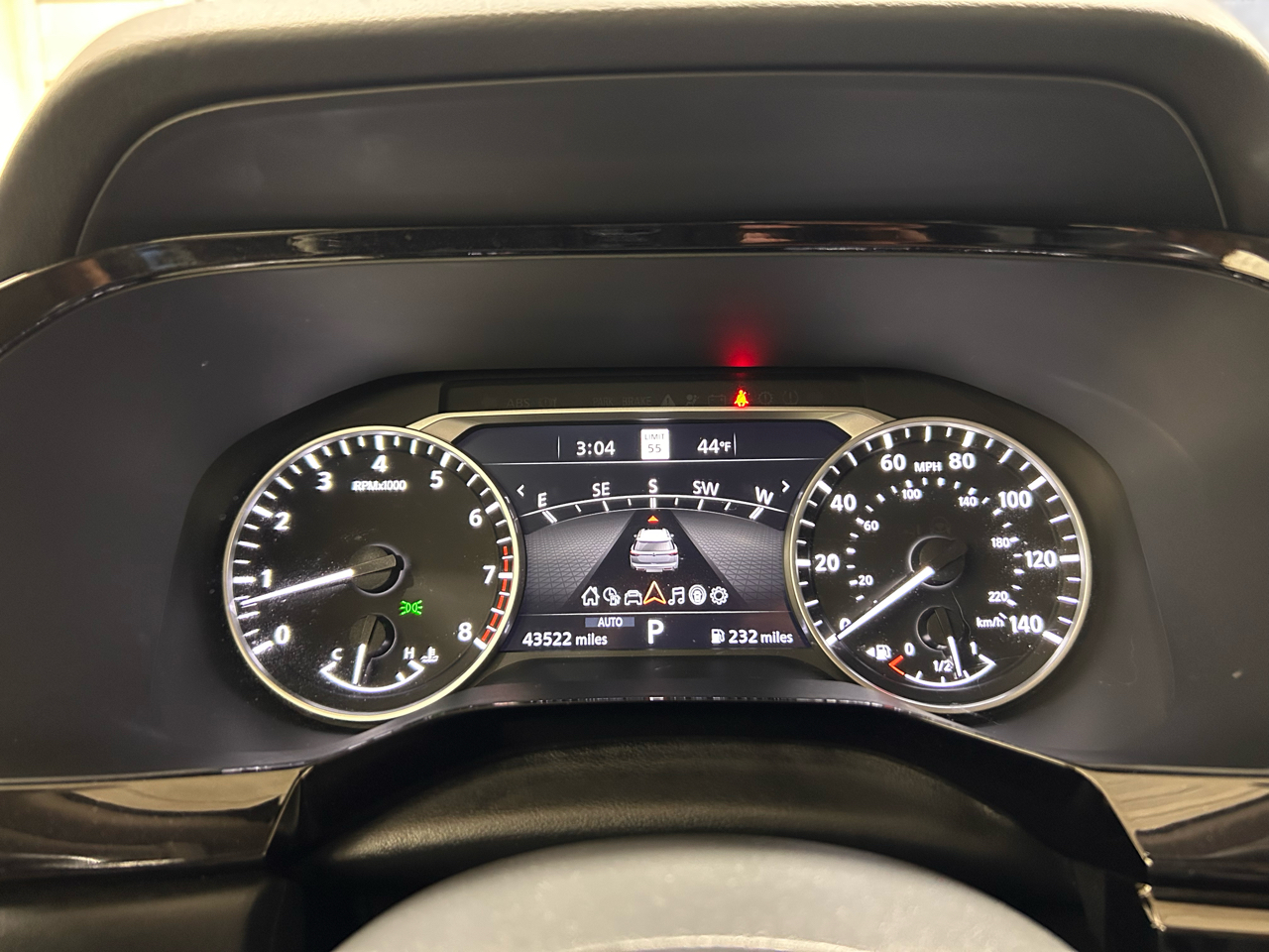 Nissan Pathfinder SL 4WD 2023