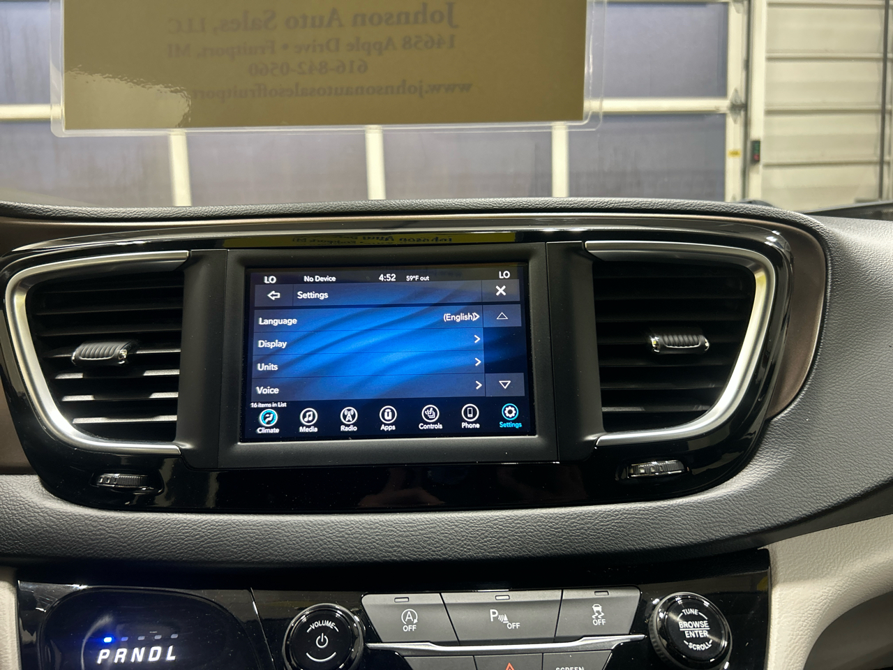 Chrysler Pacifica Touring L FWD 2019