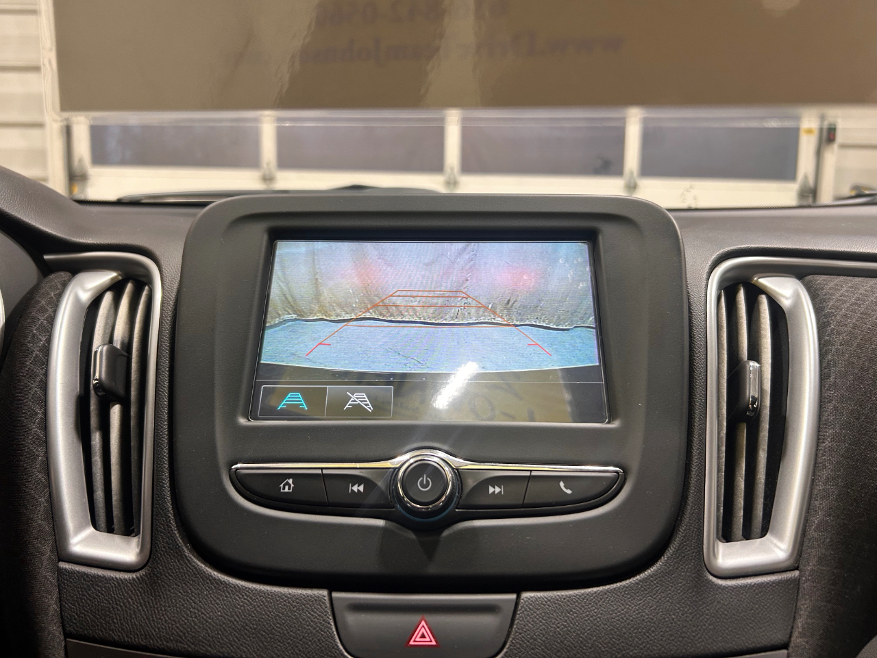 Chevrolet Malibu 4dr Sdn LS w/1LS 2018