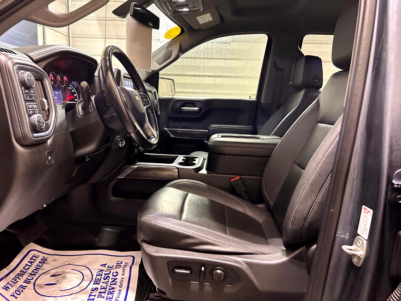 Chevrolet Silverado 1500 4WD Crew Cab 147" LTZ 2021