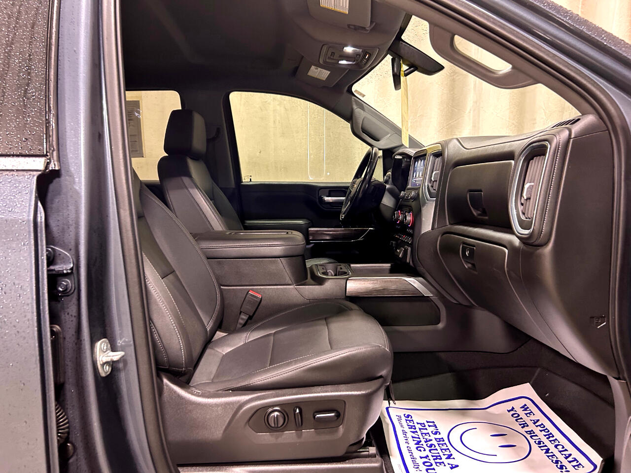 Chevrolet Silverado 1500 4WD Crew Cab 147" LTZ 2021