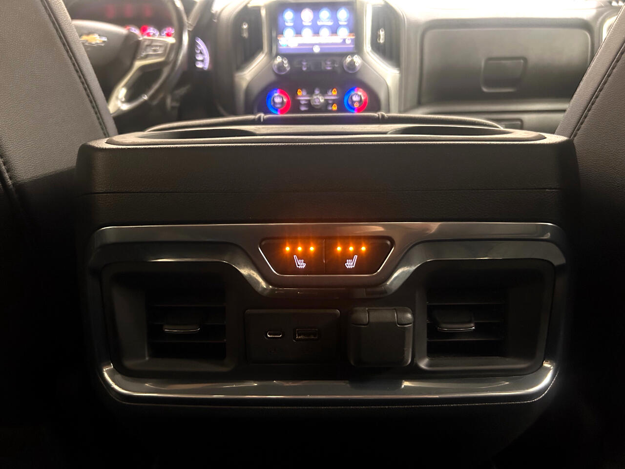 Chevrolet Silverado 1500 4WD Crew Cab 147" LTZ 2021