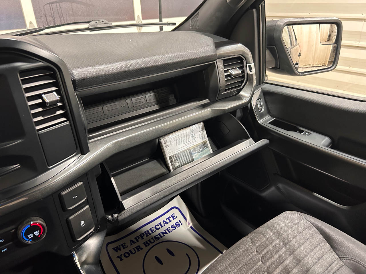 Ford F-150 XL 4WD SuperCrew 5.5' Box 2023