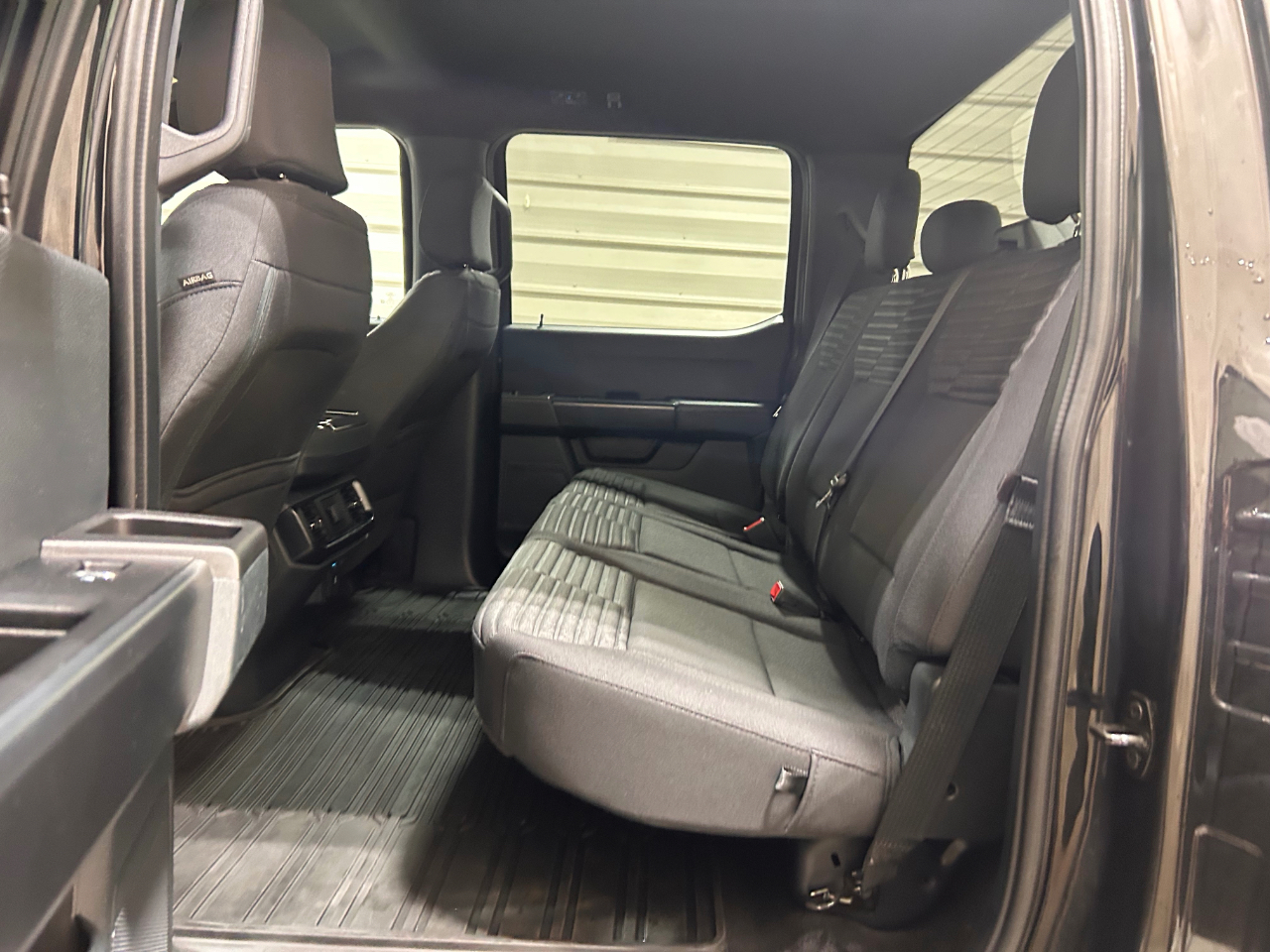 Ford F-150 XL 4WD SuperCrew 5.5' Box 2023