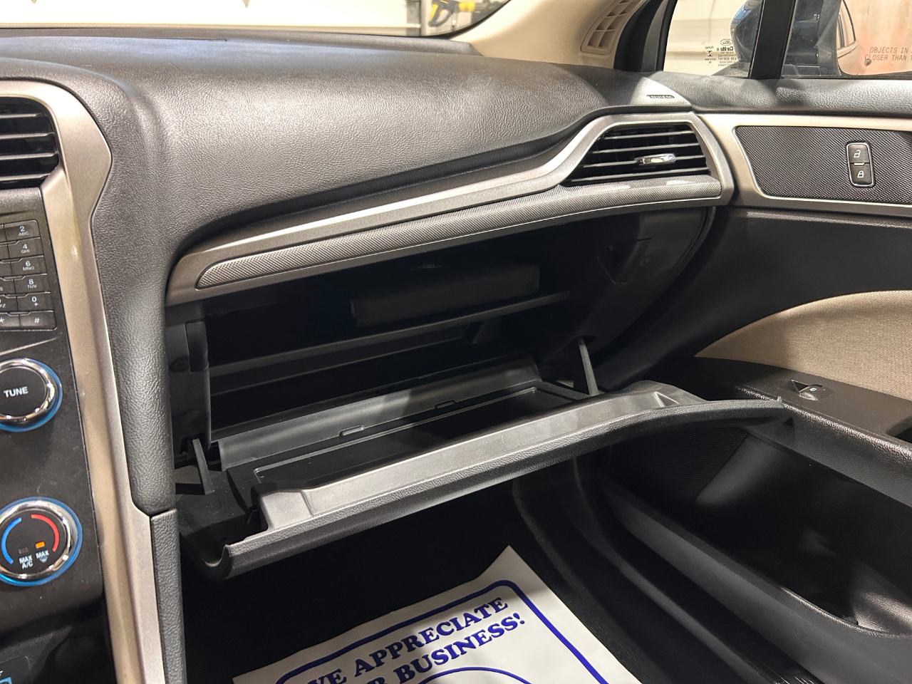 Ford Fusion S FWD 2019