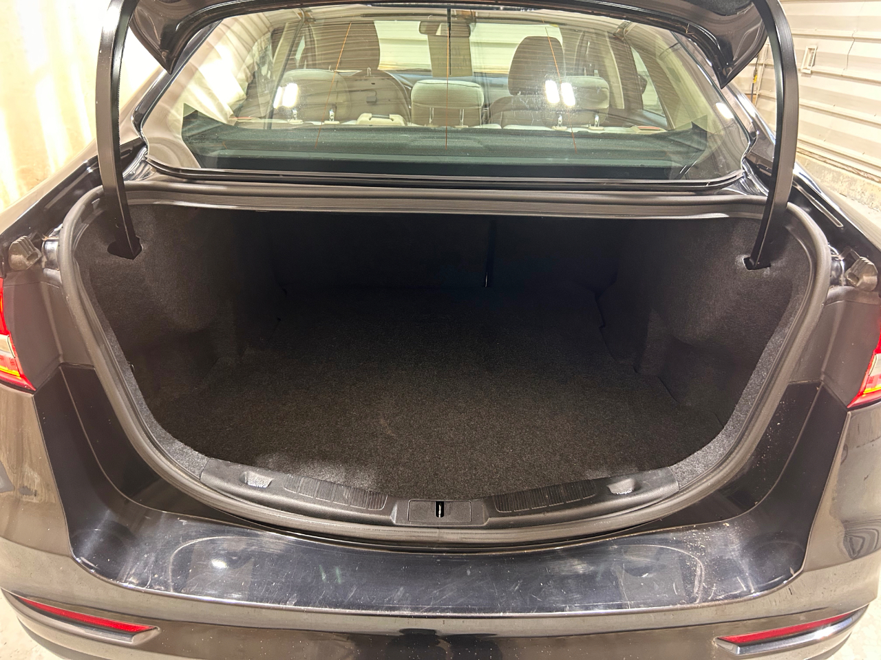 Ford Fusion S FWD 2019