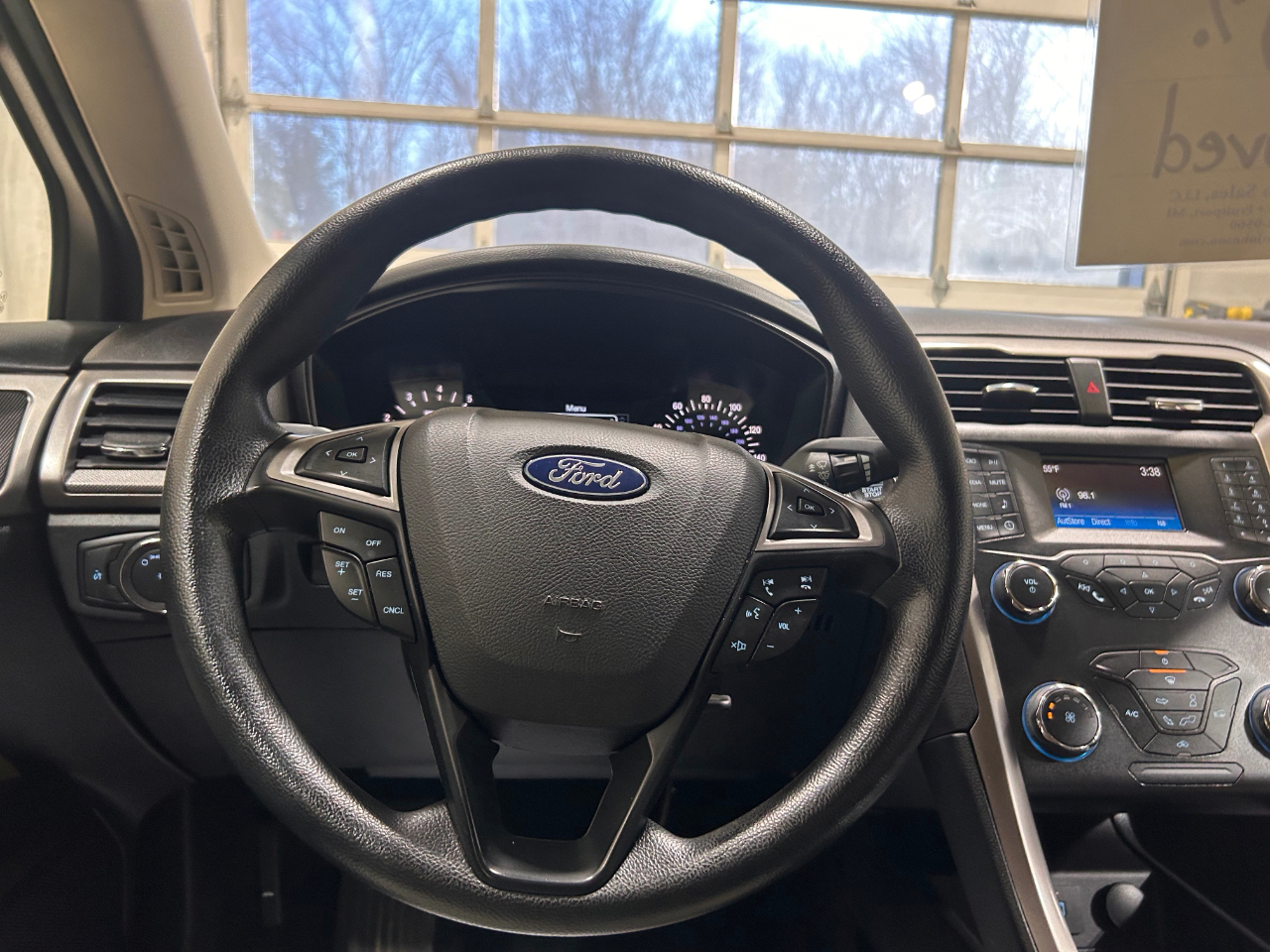 Ford Fusion S FWD 2019