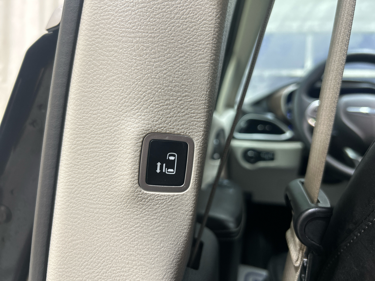 Chrysler Voyager LXI FWD 2021