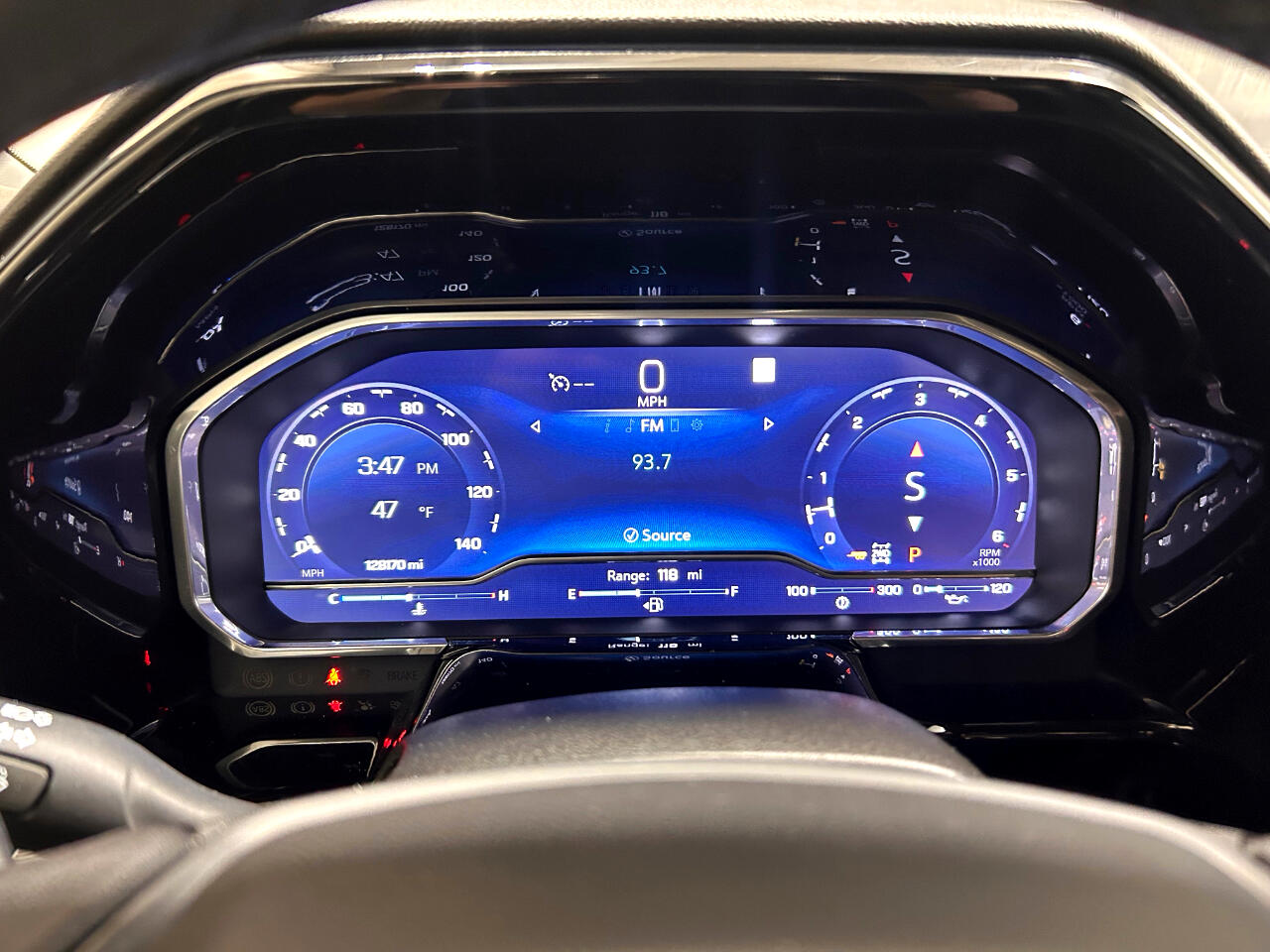 Chevrolet Silverado 1500 4WD Crew Cab 147" LT w/1LT 2023