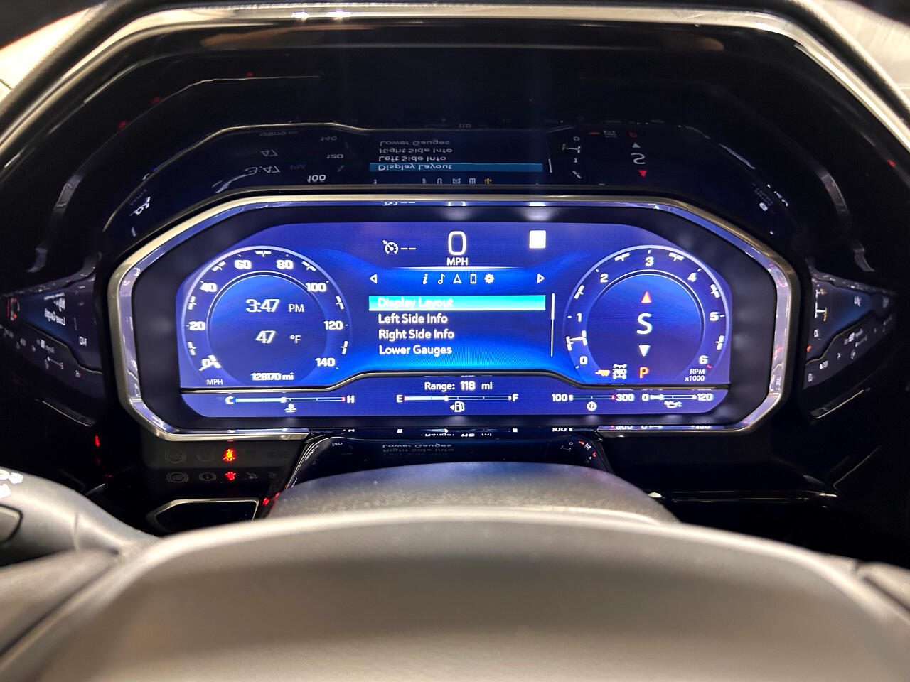 Chevrolet Silverado 1500 4WD Crew Cab 147" LT w/1LT 2023