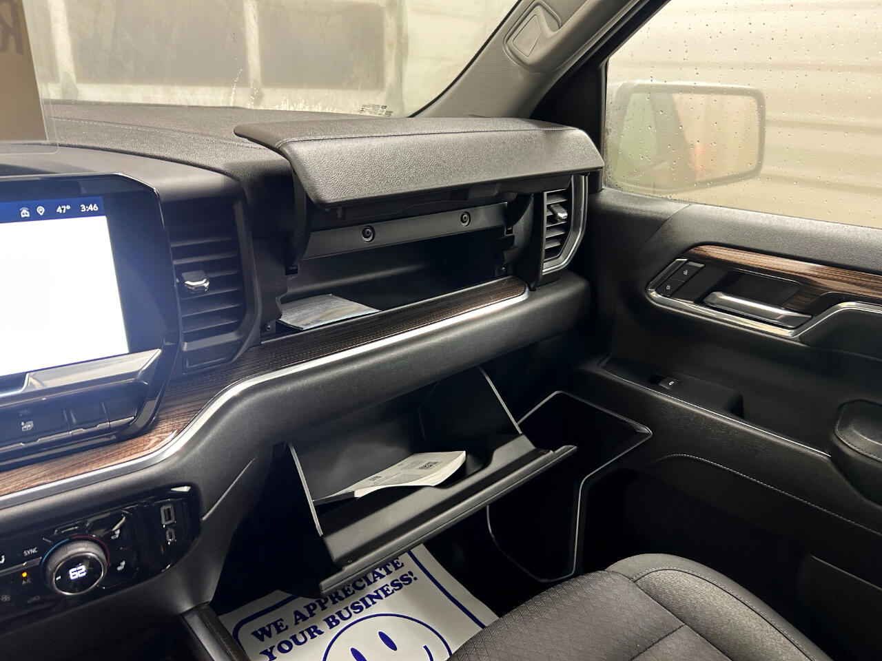 Chevrolet Silverado 1500 4WD Crew Cab 147" LT w/1LT 2023