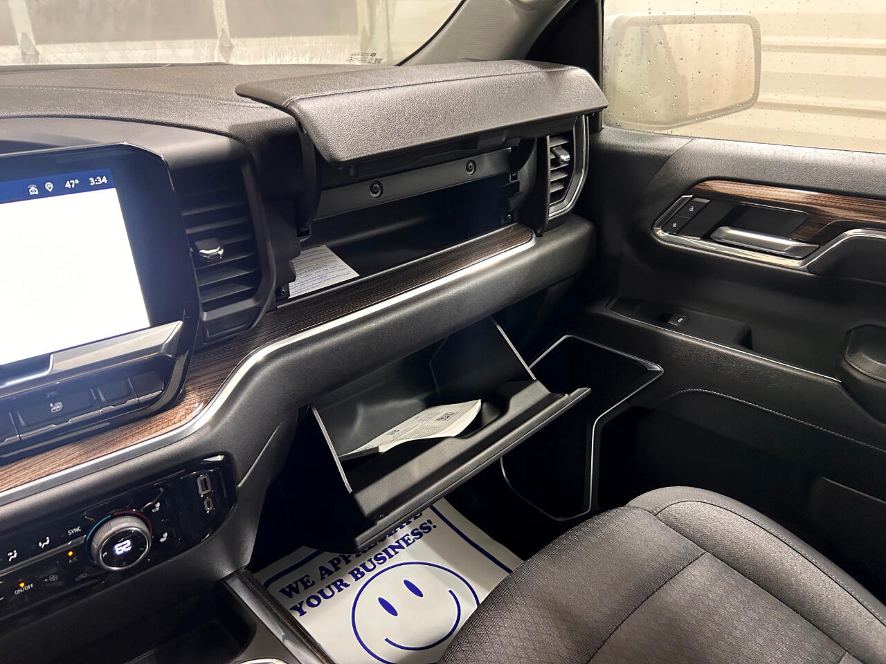 Chevrolet Silverado 1500 4WD Crew Cab 147" LT w/1LT 2023