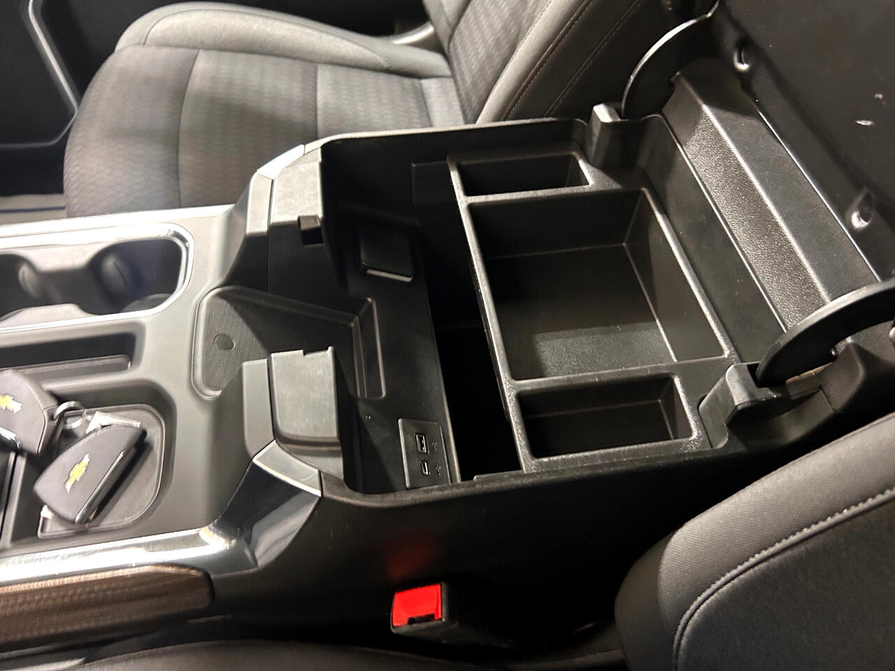 Chevrolet Silverado 1500 4WD Crew Cab 147" LT w/1LT 2023