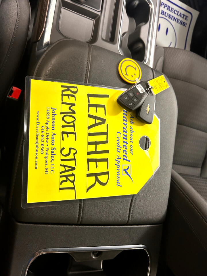 Chevrolet Silverado 1500 4WD Crew Cab 147" LT w/1LT 2023