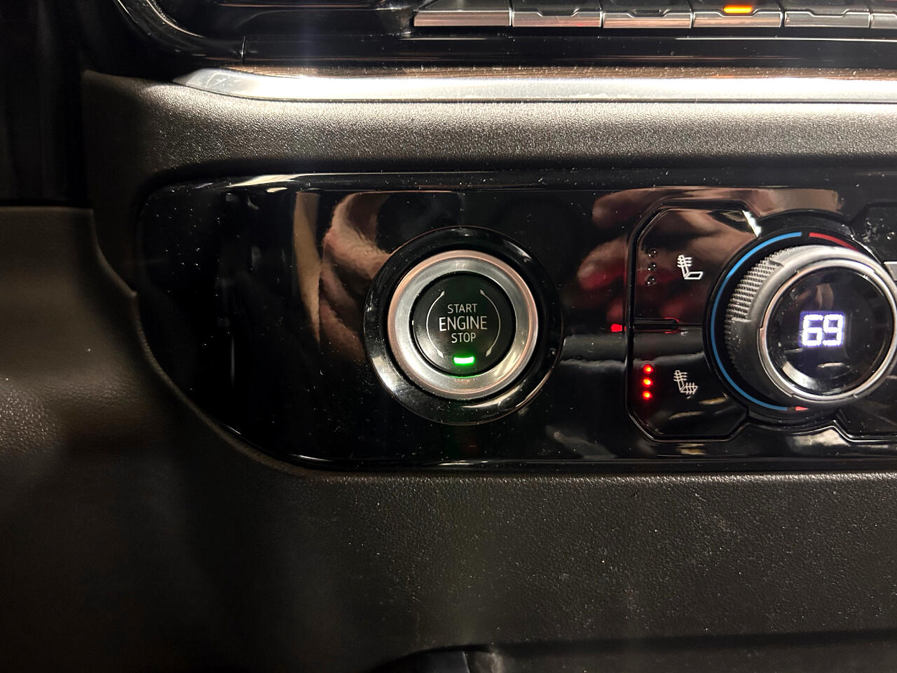 Chevrolet Silverado 1500 4WD Crew Cab 147" LT w/1LT 2023