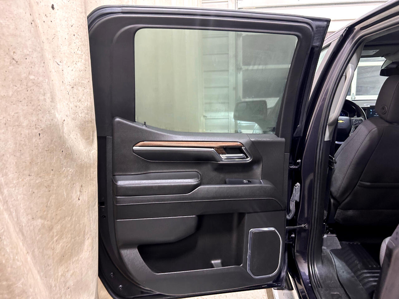 Chevrolet Silverado 1500 4WD Crew Cab 147" LT w/1LT 2023