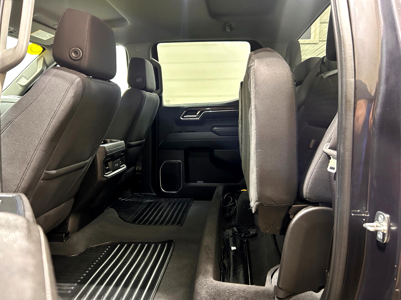 Chevrolet Silverado 1500 4WD Crew Cab 147" LT w/1LT 2023