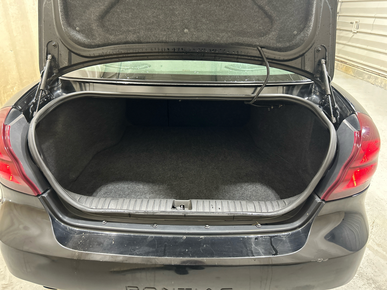 Pontiac Grand Prix 4dr Sdn 2006