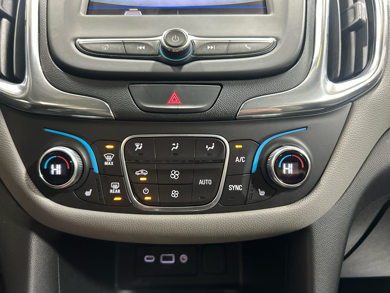 Chevrolet Equinox FWD 4dr LT w/1LT 2020