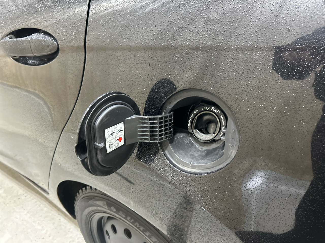 Ford Fiesta 4dr Sdn SE 2013