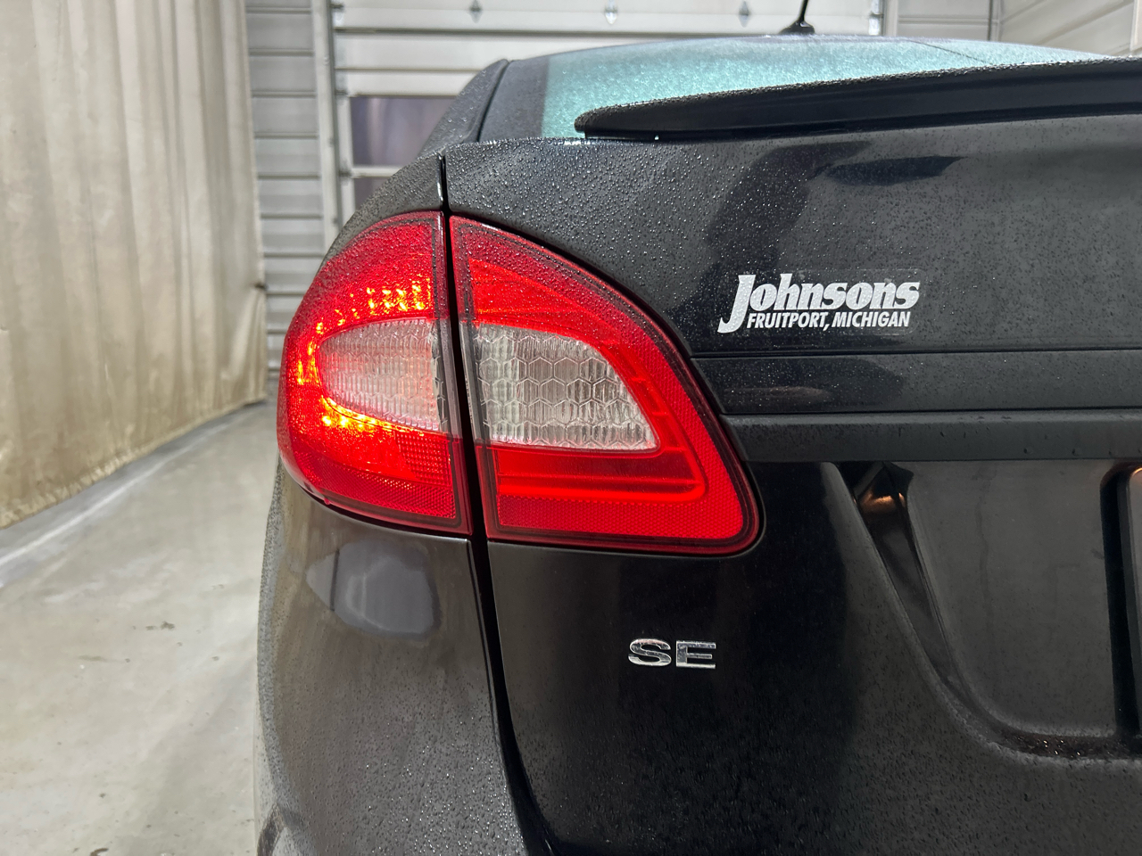 Ford Fiesta 4dr Sdn SE 2013