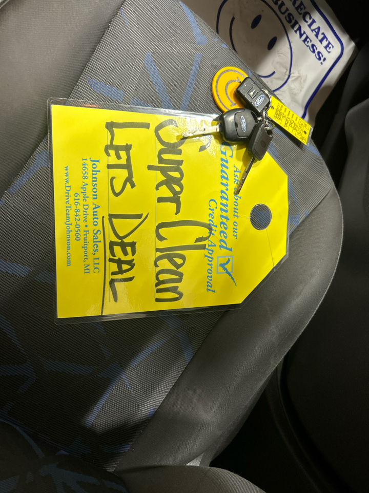 Ford Fiesta 4dr Sdn SE 2013