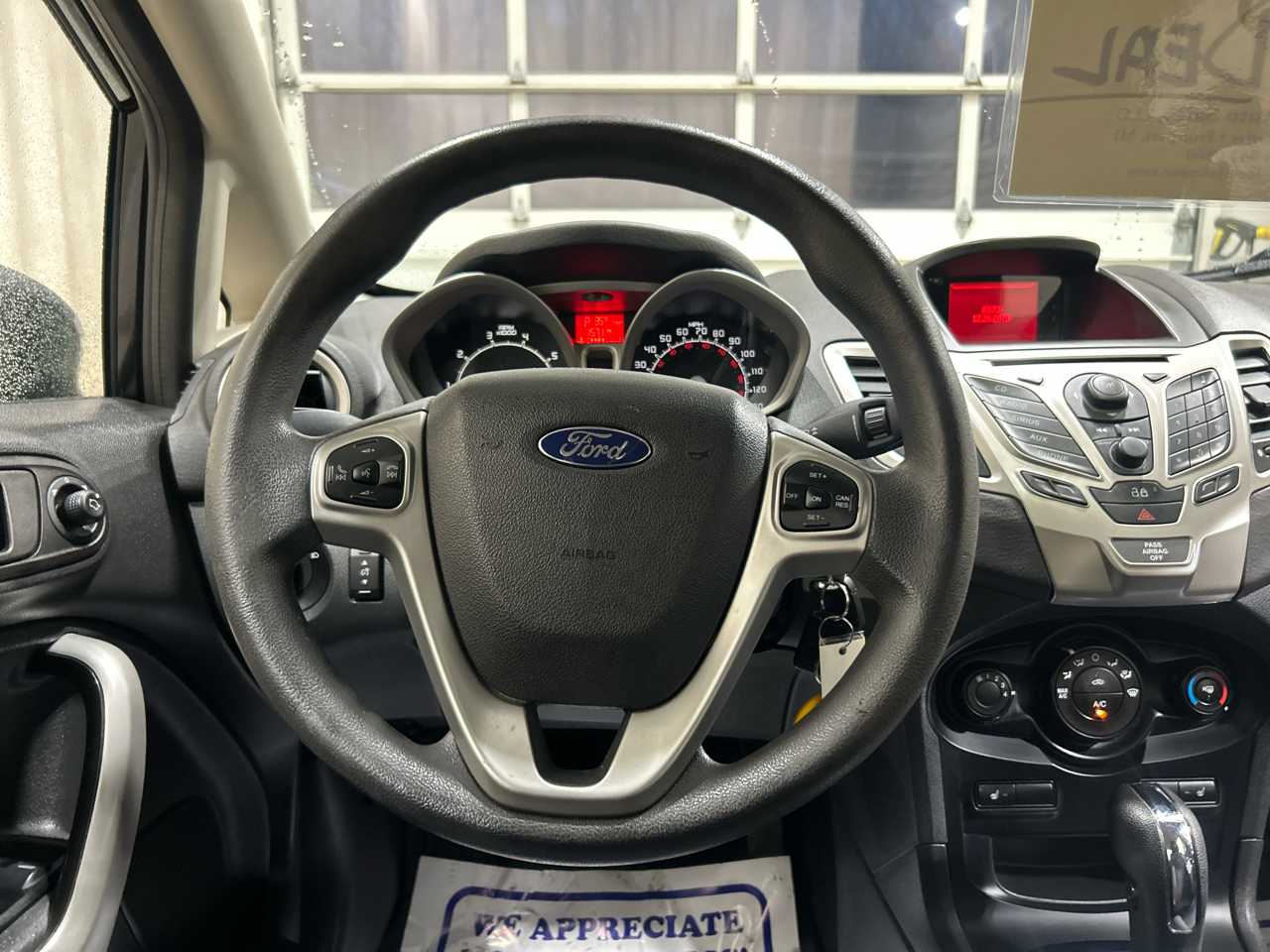 Ford Fiesta 4dr Sdn SE 2013