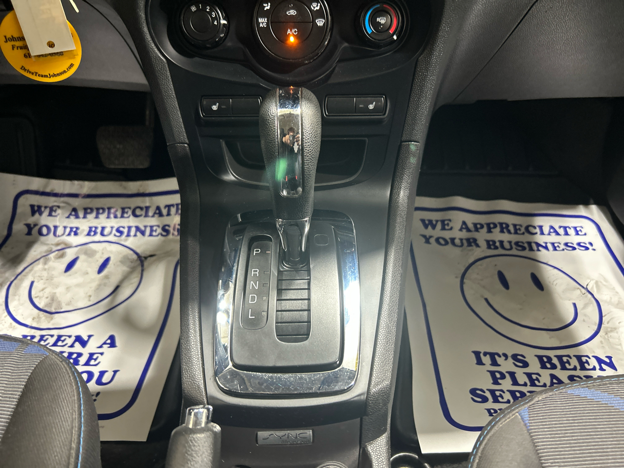 Ford Fiesta 4dr Sdn SE 2013