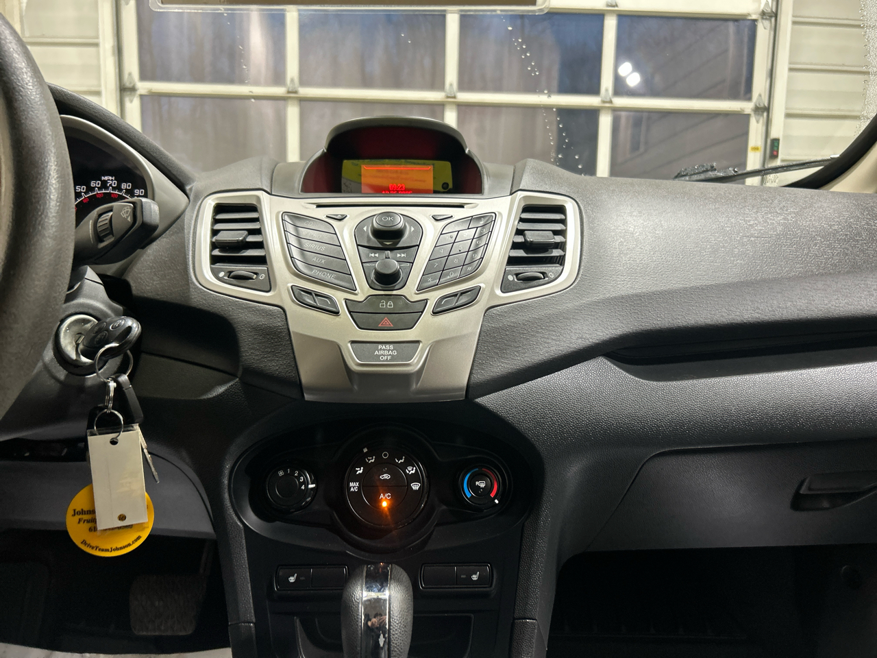 Ford Fiesta 4dr Sdn SE 2013