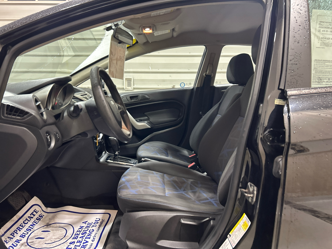 Ford Fiesta 4dr Sdn SE 2013