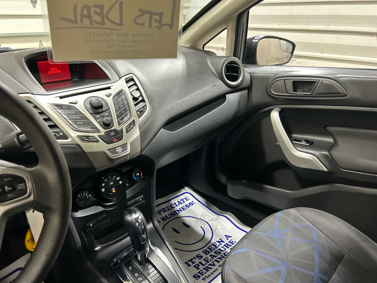 Ford Fiesta 4dr Sdn SE 2013