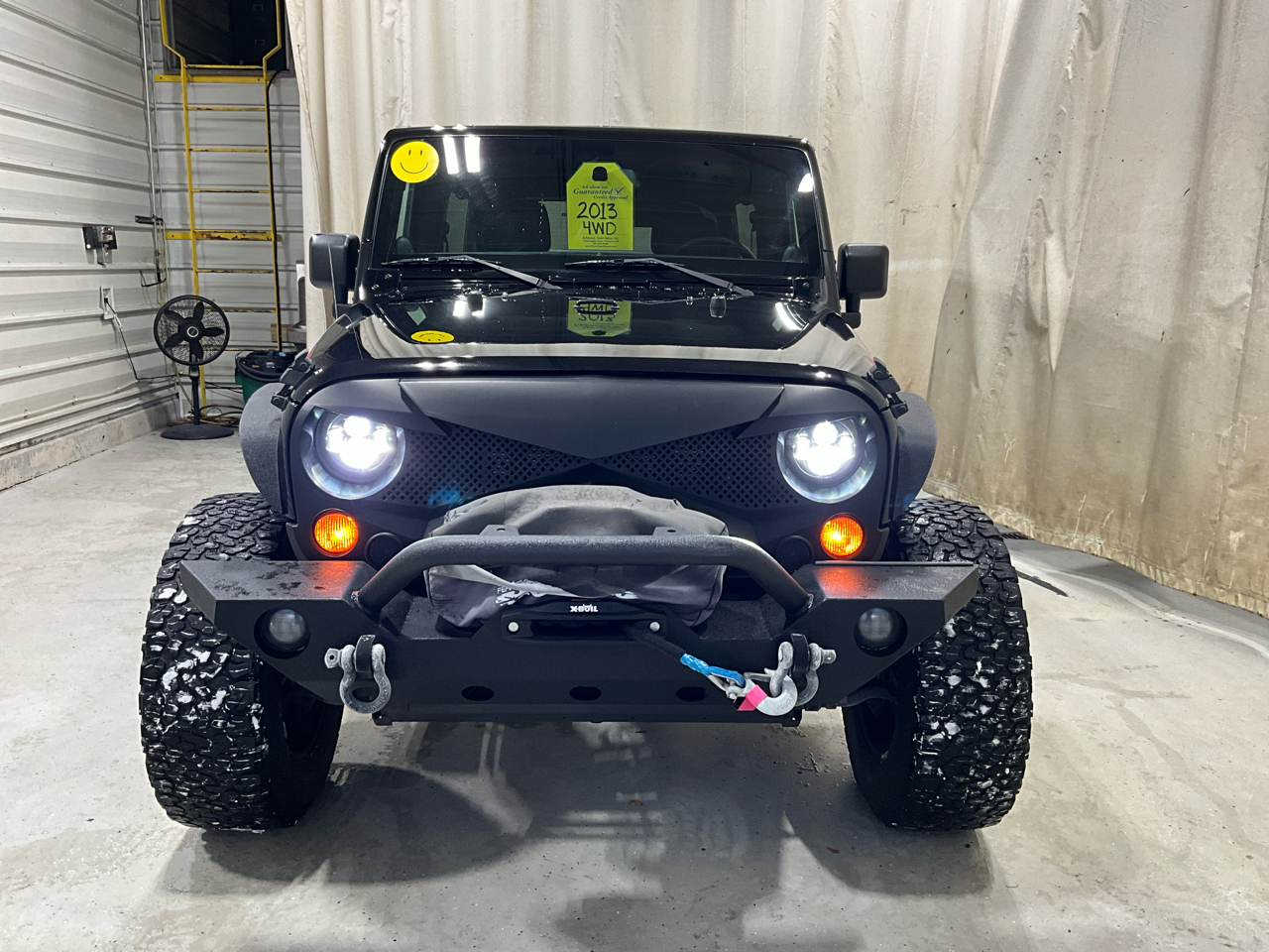 Jeep Wrangler Unlimited 4WD 4dr Sahara 2013