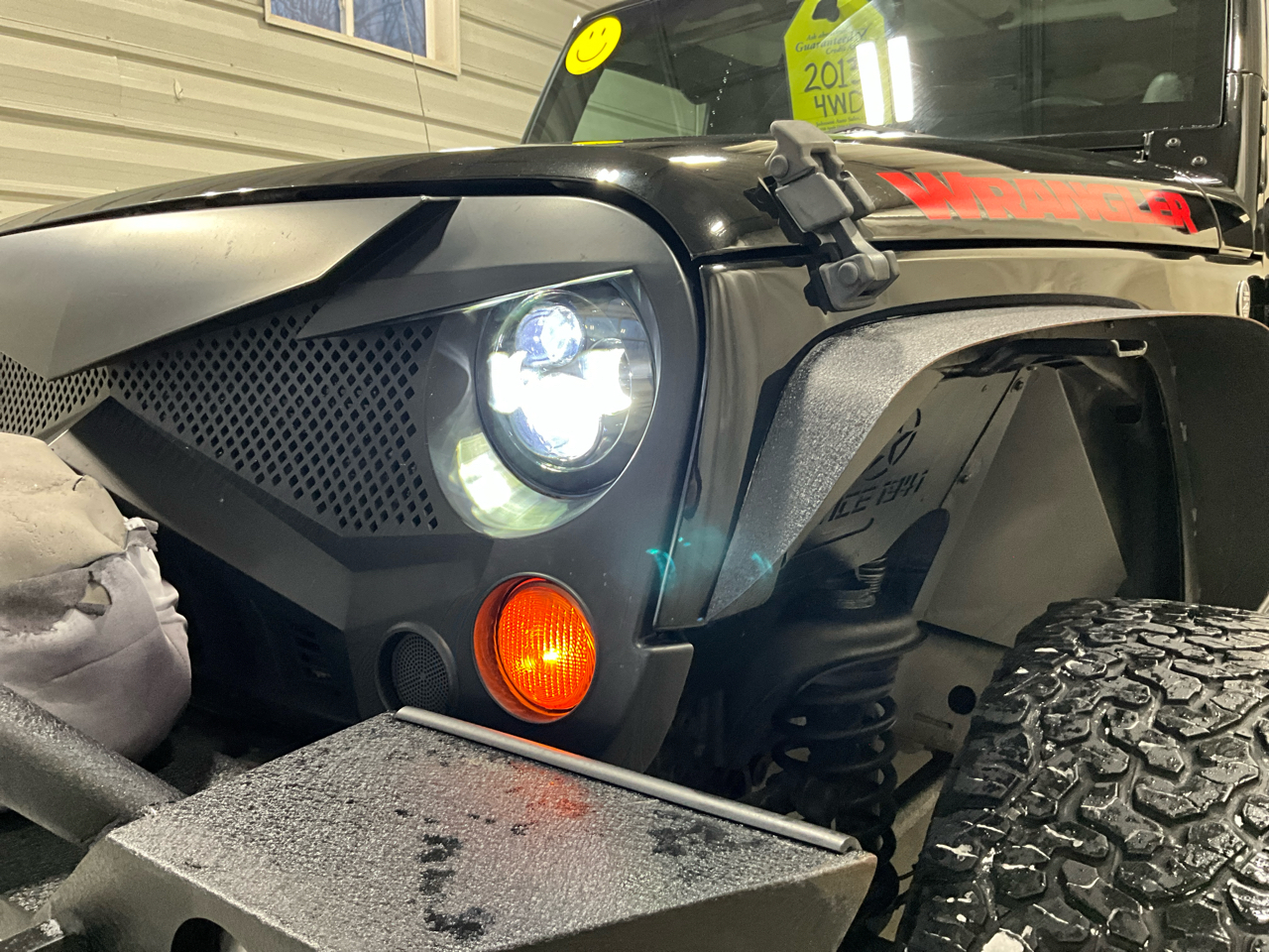 Jeep Wrangler Unlimited 4WD 4dr Sahara 2013