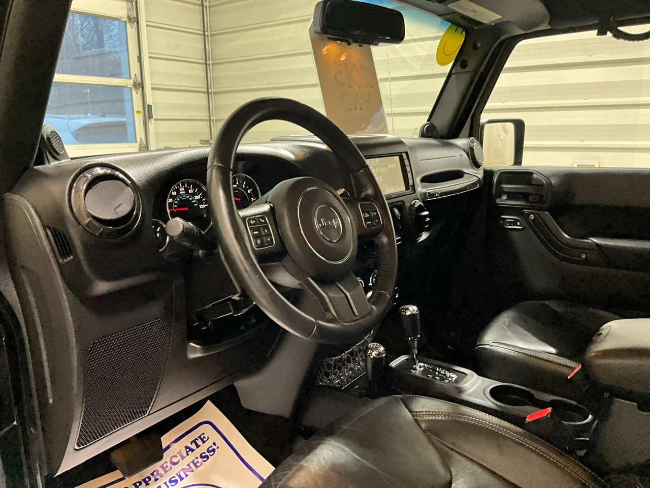 Jeep Wrangler Unlimited 4WD 4dr Sahara 2013