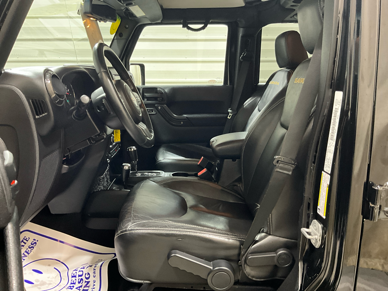 Jeep Wrangler Unlimited 4WD 4dr Sahara 2013