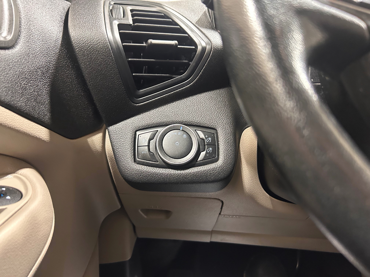 Ford Escape SEL 4WD 2019