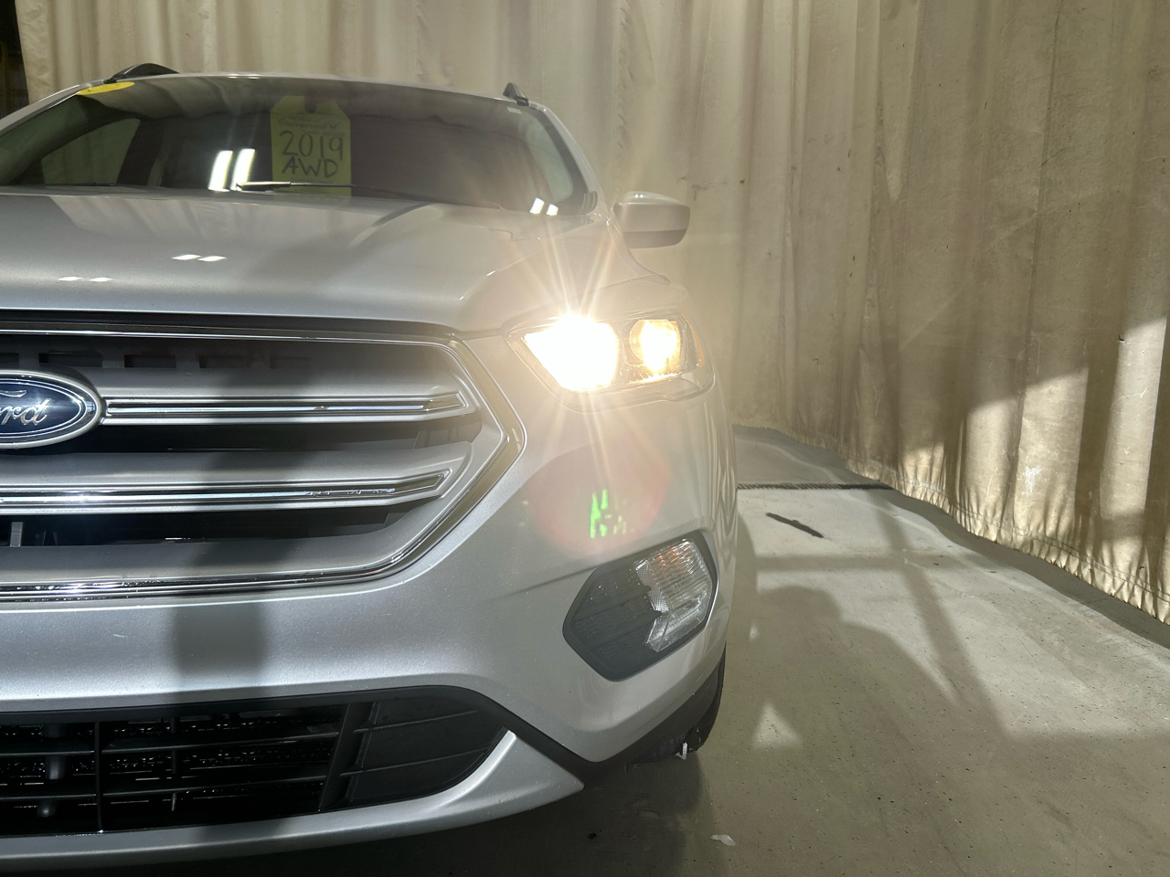 Ford Escape SEL 4WD 2019