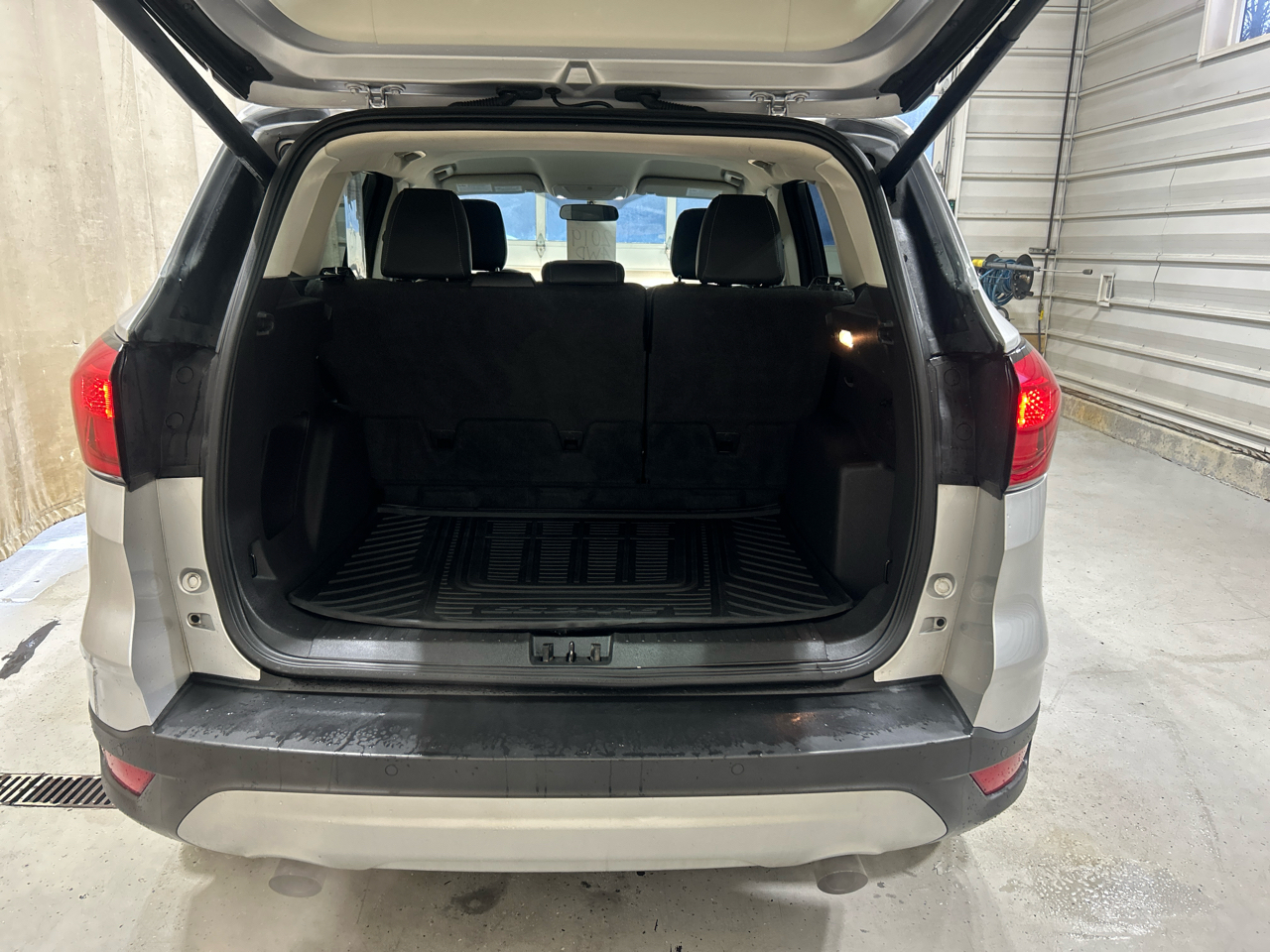 Ford Escape SEL 4WD 2019