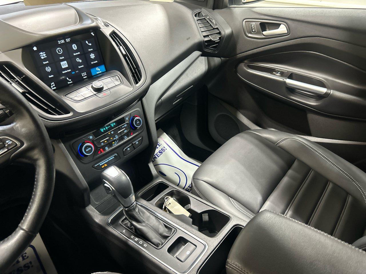 Ford Escape SEL 4WD 2019