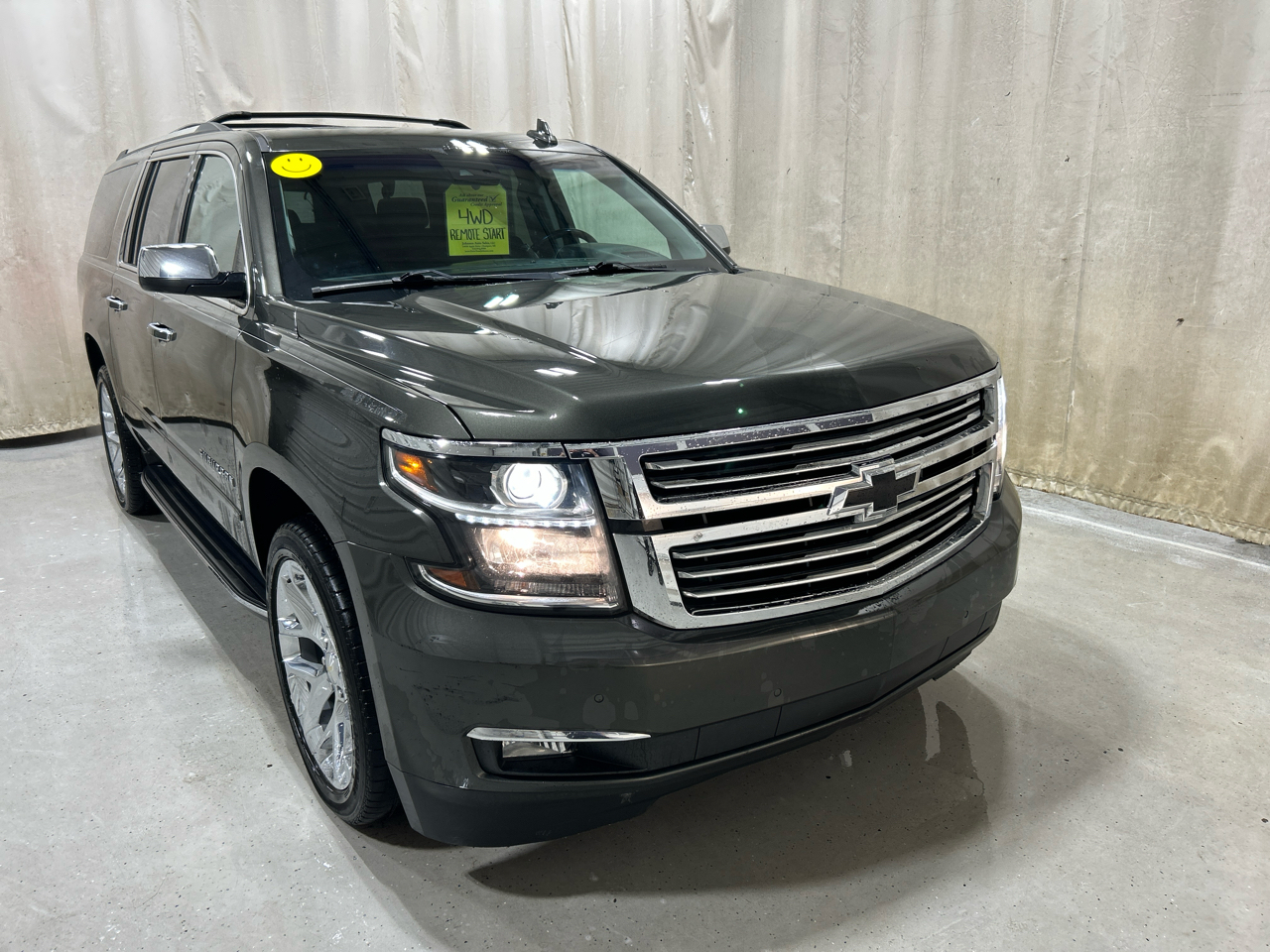 Chevrolet Suburban 4WD 4dr 1500 Premier 2019