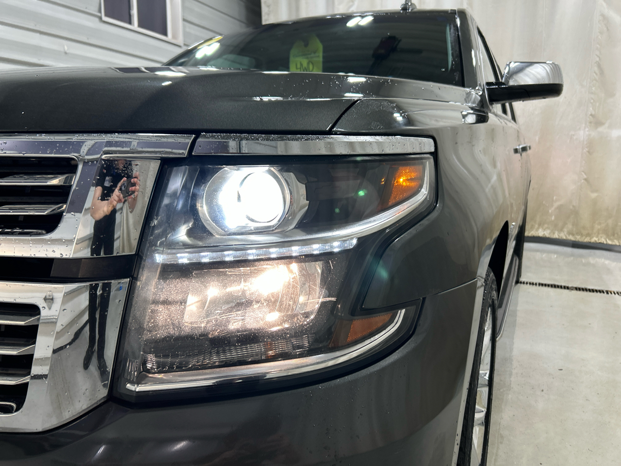 Chevrolet Suburban 4WD 4dr 1500 Premier 2019